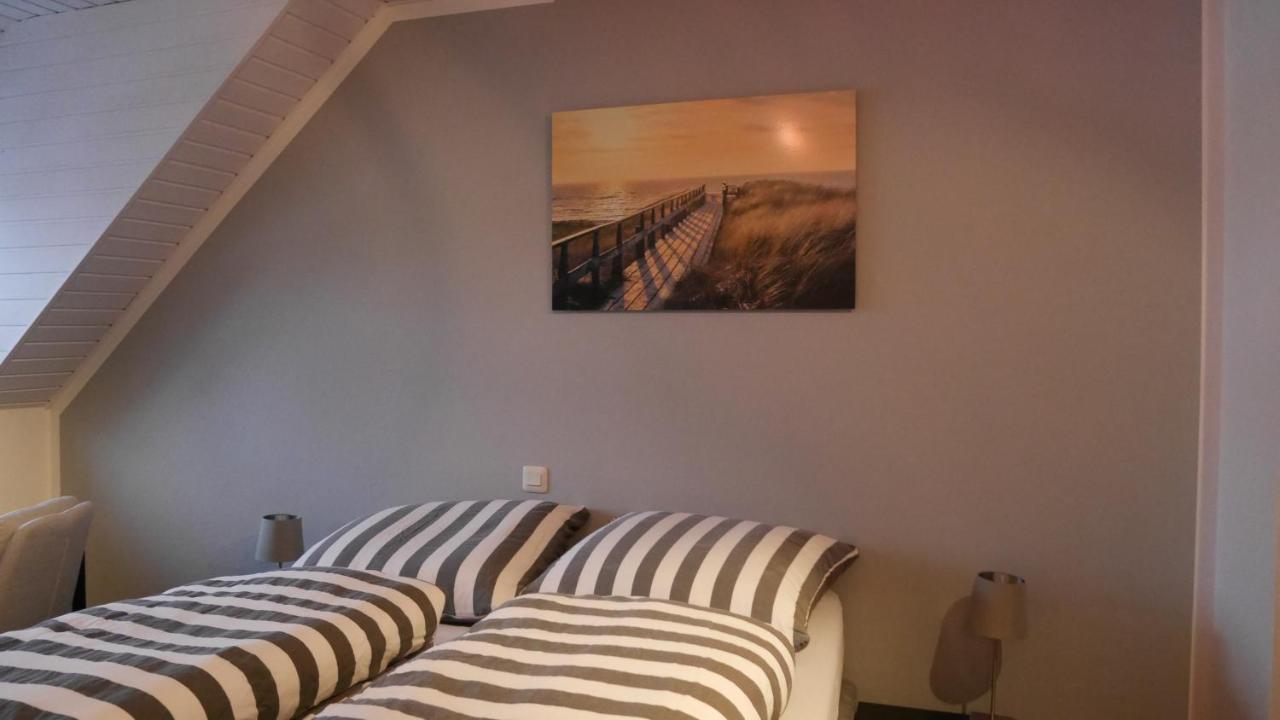 Ruhiges Zimmer Naehe Nuernberg Messe Mit Wallbox エクステリア 写真